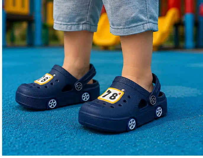 Kids  Clogs Sandals with Sling Back Strap Anti Skid Lightweight Casual Footwear for Boys and Girls Blue