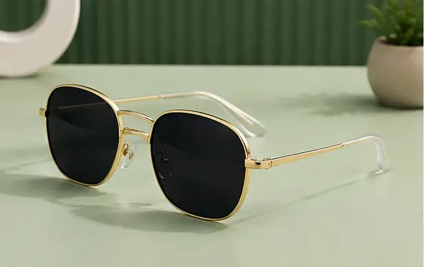 Men's Rectangular Metal Sunglasses – Stylish UV Protection Fashion Sunglasses for Men & Women