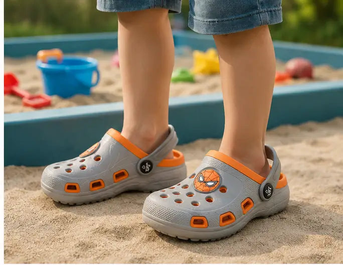 Kids  Clogs Sandals Spiderman Design Lightweight Slip-On Comfortable Daily Wear Footwear
