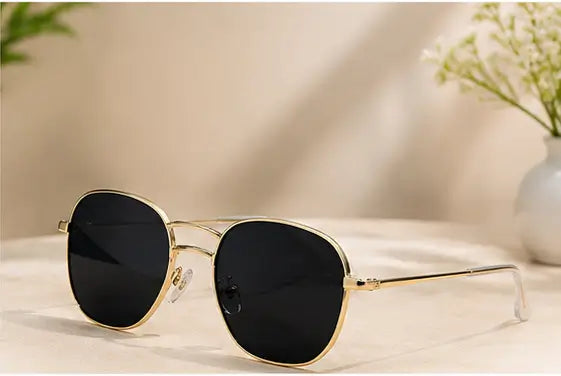 Men's Rectangular Metal Sunglasses – Stylish UV Protection Fashion Sunglasses for Men & Women