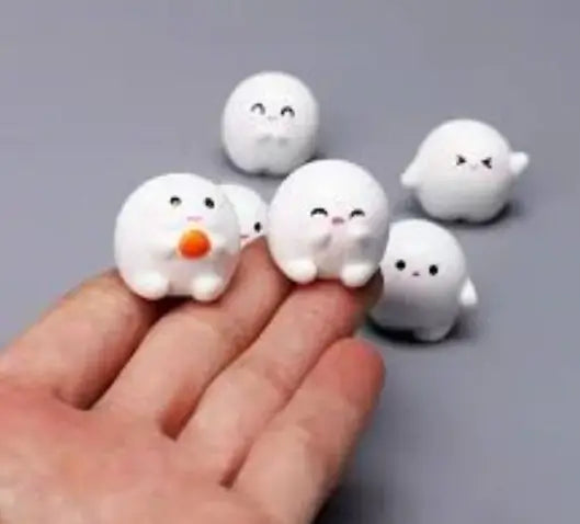 Ghost Mini Car Dashboard Showpiece Set (6 Pcs) – White